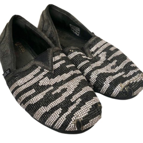 BOBS from Skechers Shoes - Bobs from Sketchers Love Lily Crystal-Studded Flats - Grey/Black - 7